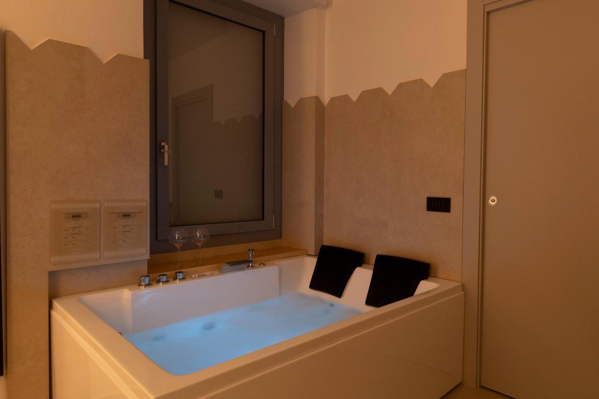 Sardinian Days - Suites & Rooms Cagliari Dış mekan fotoğraf